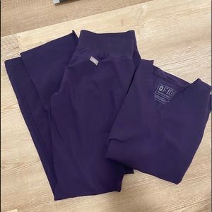 Purple Figs Scrub set